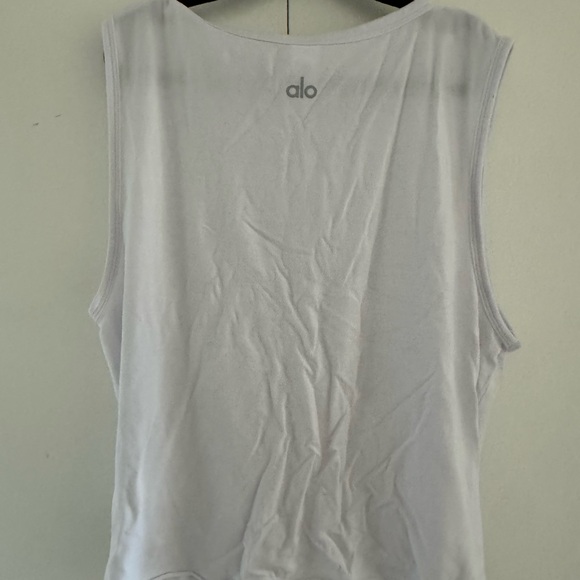 Like new-Alo Cover Tank in white - Picture 3 of 4